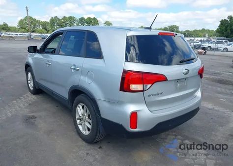 2014 Kia Sorento Lx z USA, uszkodzony, nr VIN 5XYKT3A61EG520245